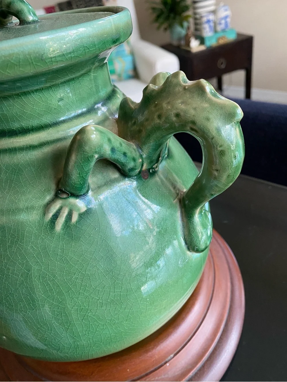 VTG 1980s Alien Xenomorph Chestburster Green Ceramic Pitcher w Lid Display Base